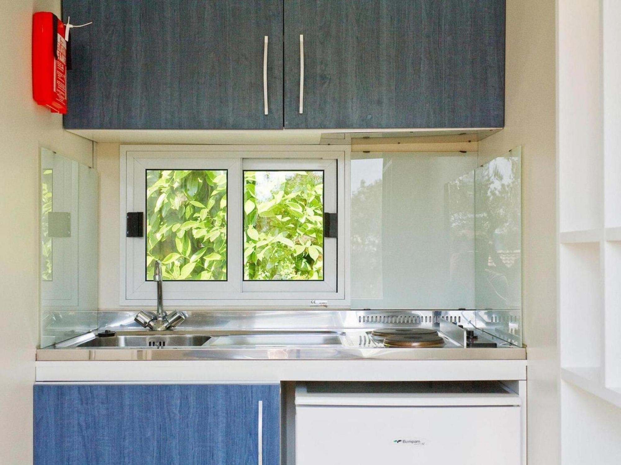 Mobile Homes In Camp Kovacine, Cres, With Long Pebble Beach Luaran gambar